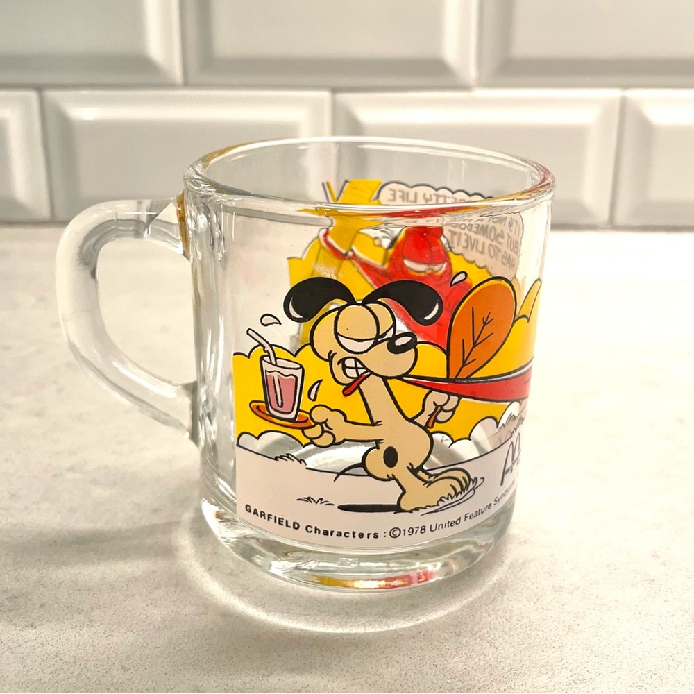 McDonald’s Garfield glass mug